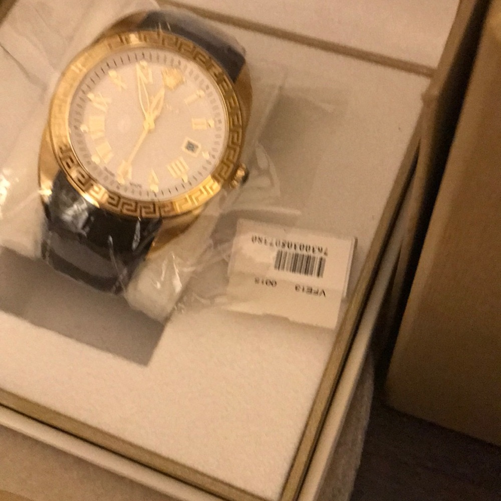 Mens Versace watch V-Sport IP NWT - Picture 7 of 12